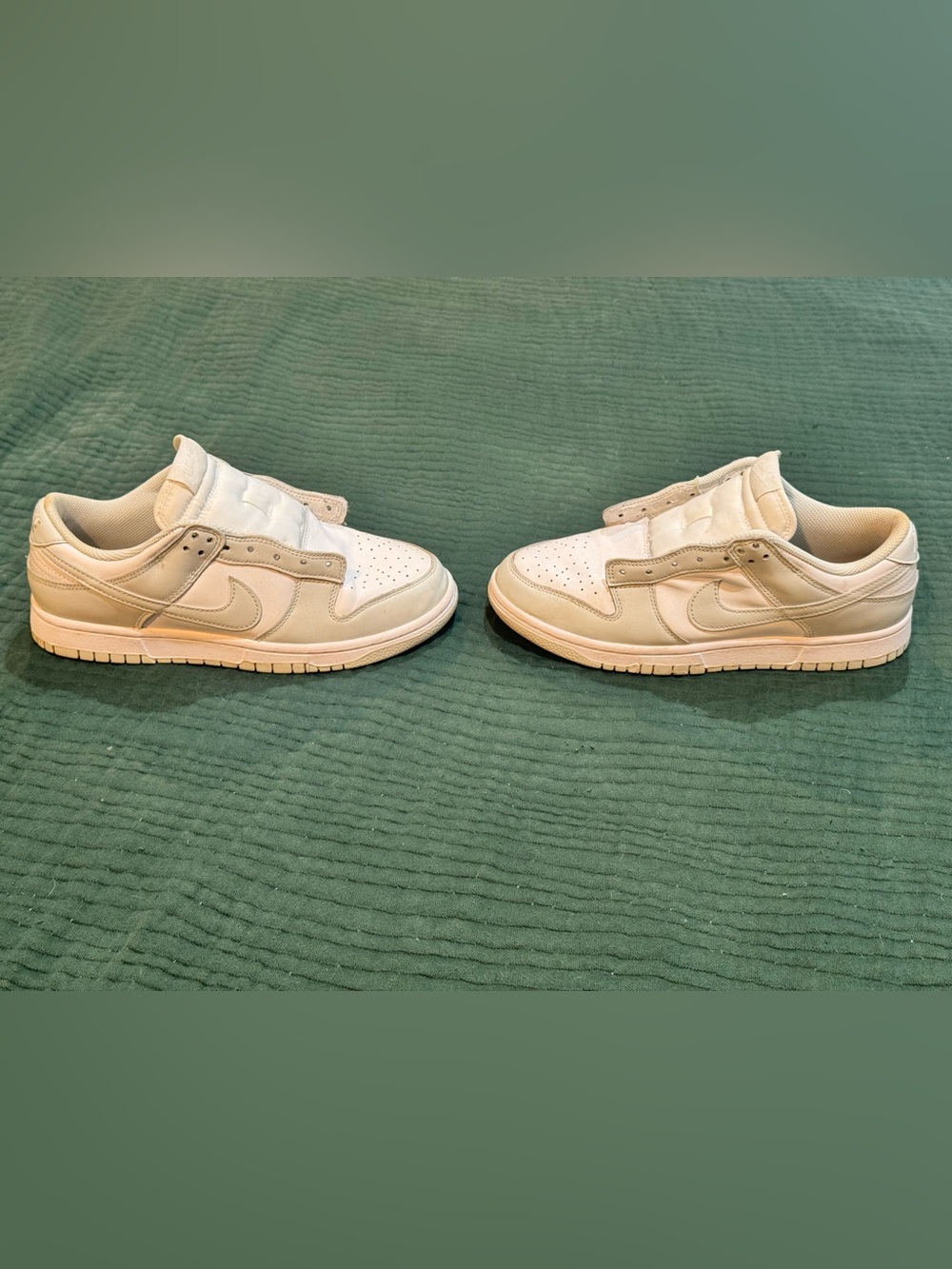 Nike Low-Top Sneakers in Grey and White